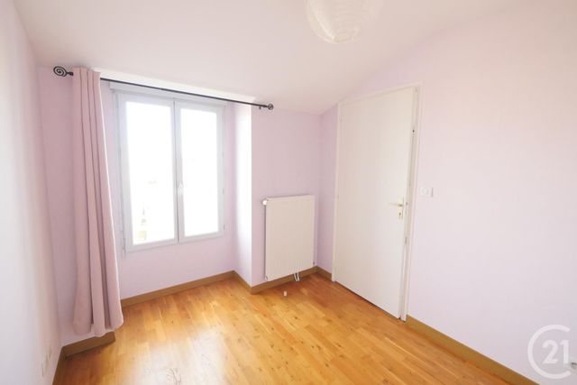 Appartement F2 à louer - 2 pièces - 28.0 m2 - GUERET - 23 - LIMOUSIN - Century 21 La Fontaine Immobilier