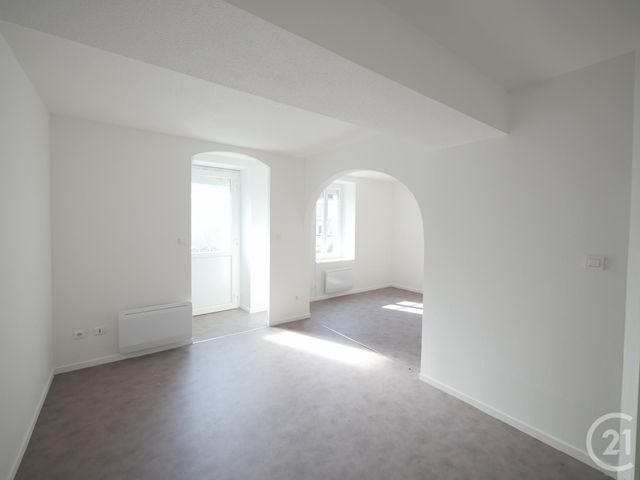 maison à louer - 5 pièces - 76.73 m2 - PARSAC RIMONDEIX - 23 - LIMOUSIN - Century 21 La Fontaine Immobilier