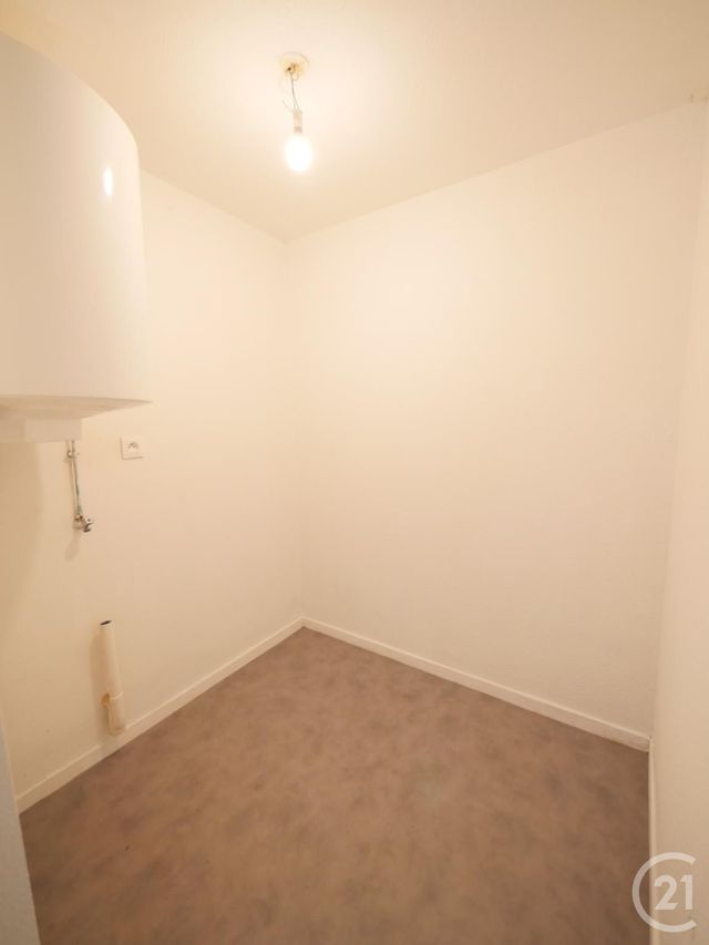 maison à louer - 5 pièces - 76.73 m2 - PARSAC RIMONDEIX - 23 - LIMOUSIN - Century 21 La Fontaine Immobilier