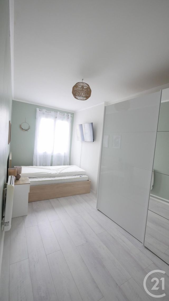 Appartement F2 à louer - 2 pièces - 68.65 m2 - GUERET - 23 - LIMOUSIN - Century 21 La Fontaine Immobilier