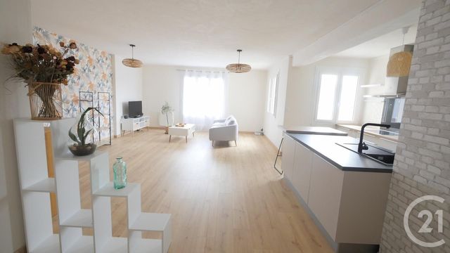 Appartement F2 à louer - 2 pièces - 68.65 m2 - GUERET - 23 - LIMOUSIN - Century 21 La Fontaine Immobilier