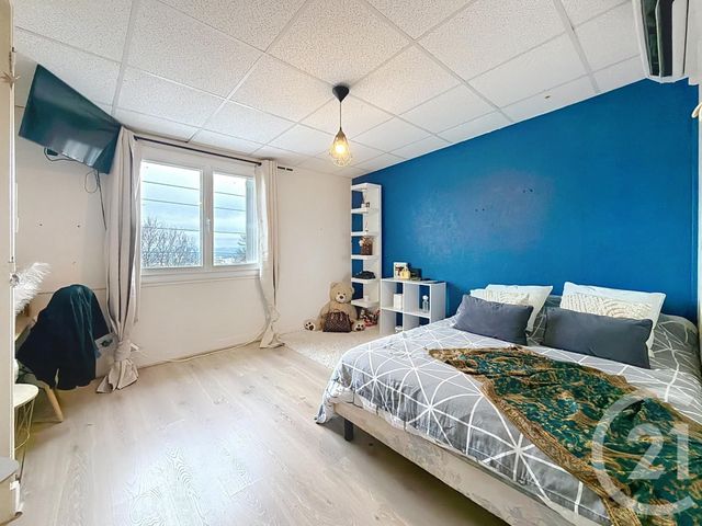 maison à vendre - 4 pièces - 182.8 m2 - GUERET - 23 - LIMOUSIN - Century 21 La Fontaine Immobilier