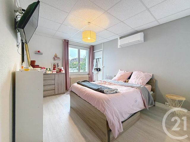 maison à vendre - 4 pièces - 182.8 m2 - GUERET - 23 - LIMOUSIN - Century 21 La Fontaine Immobilier