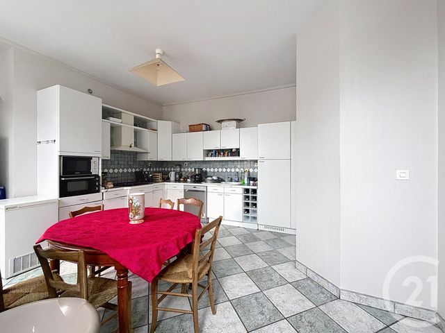 maison à vendre - 10 pièces - 226.0 m2 - GUERET - 23 - LIMOUSIN - Century 21 La Fontaine Immobilier