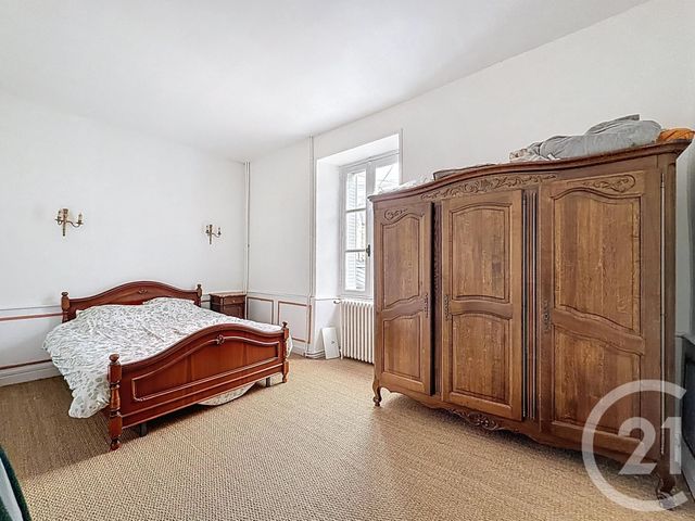 maison à vendre - 10 pièces - 226.0 m2 - GUERET - 23 - LIMOUSIN - Century 21 La Fontaine Immobilier