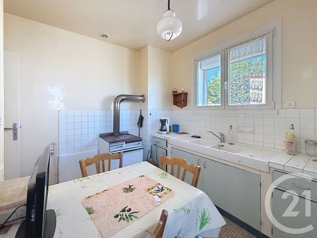 maison à vendre - 4 pièces - 91.0 m2 - GUERET - 23 - LIMOUSIN - Century 21 La Fontaine Immobilier