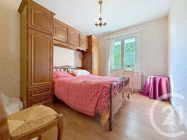 maison à vendre - 4 pièces - 91.0 m2 - GUERET - 23 - LIMOUSIN - Century 21 La Fontaine Immobilier