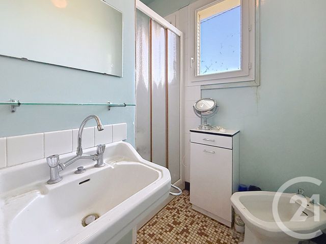 maison à vendre - 4 pièces - 91.0 m2 - GUERET - 23 - LIMOUSIN - Century 21 La Fontaine Immobilier