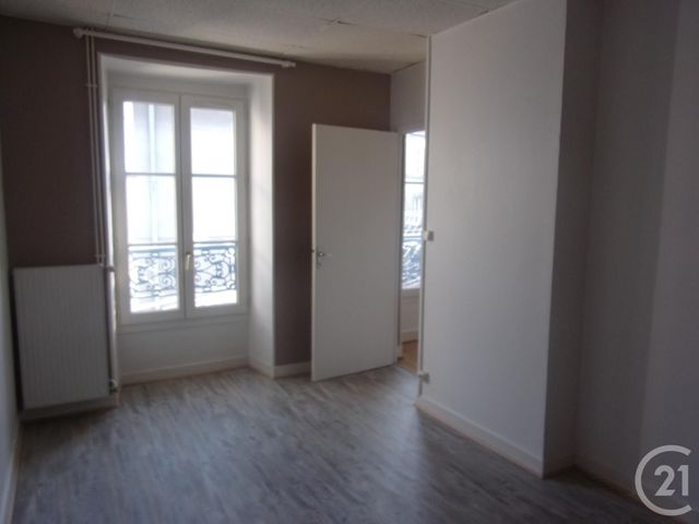 Appartement F2 à louer - 2 pièces - 52.0 m2 - GUERET - 23 - LIMOUSIN - Century 21 La Fontaine Immobilier