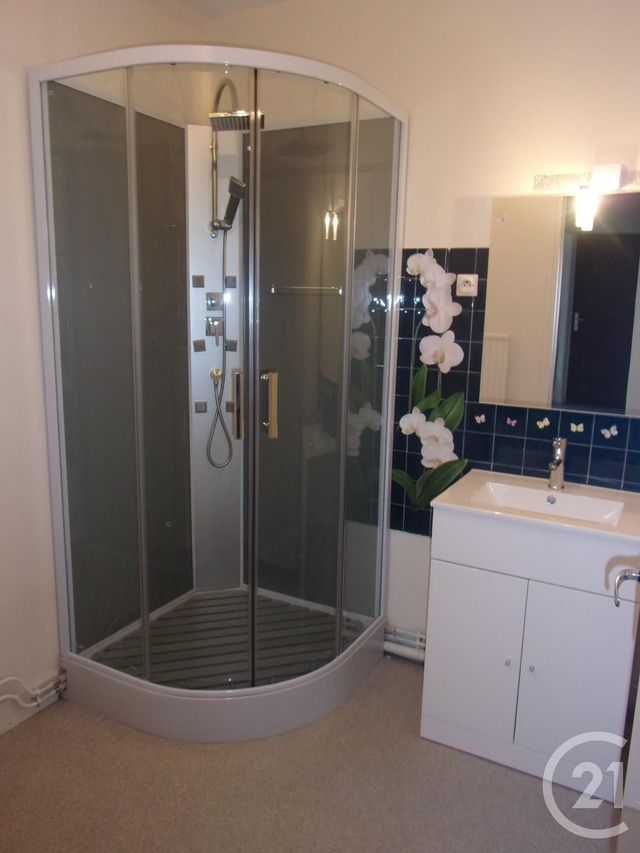 Appartement F4 à louer - 4 pièces - 74.0 m2 - GUERET - 23 - LIMOUSIN - Century 21 La Fontaine Immobilier