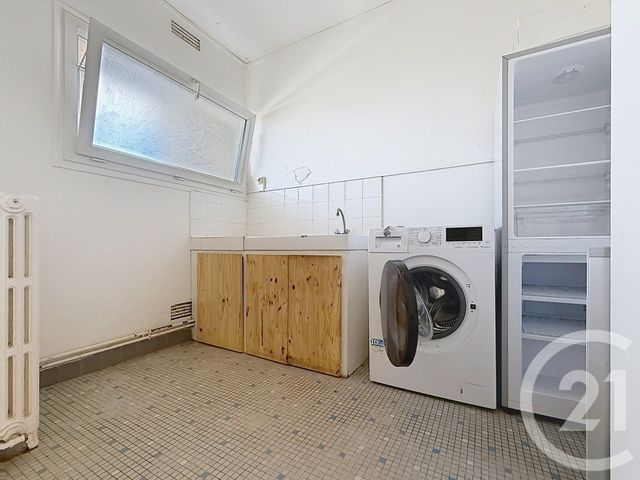 Appartement F1 à vendre - 1 pièce - 31.3 m2 - GUERET - 23 - LIMOUSIN - Century 21 La Fontaine Immobilier