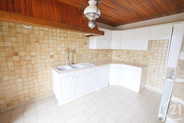 maison à louer - 3 pièces - 70.0 m2 - CHAMPSANGLARD - 23 - LIMOUSIN - Century 21 La Fontaine Immobilier