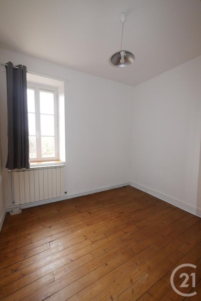 maison à louer - 3 pièces - 70.0 m2 - CHAMPSANGLARD - 23 - LIMOUSIN - Century 21 La Fontaine Immobilier