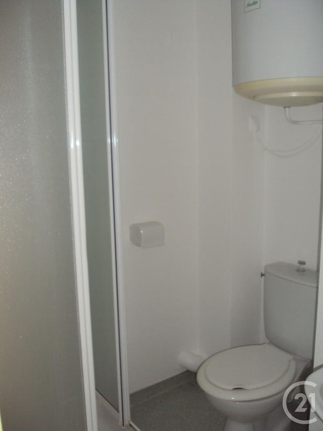 Appartement F2 à louer - 2 pièces - 26.7 m2 - GUERET - 23 - LIMOUSIN - Century 21 La Fontaine Immobilier