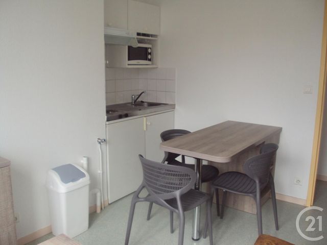 Appartement F2 à louer - 2 pièces - 26.7 m2 - GUERET - 23 - LIMOUSIN - Century 21 La Fontaine Immobilier