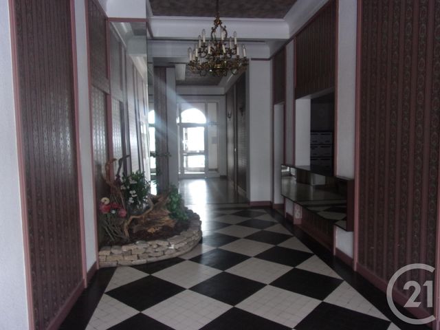 Appartement F2 à louer - 2 pièces - 26.7 m2 - GUERET - 23 - LIMOUSIN - Century 21 La Fontaine Immobilier