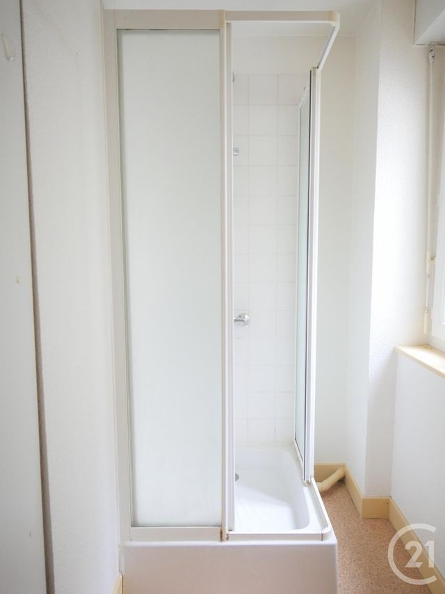 Appartement Studio à louer - 1 pièce - 24.0 m2 - GUERET - 23 - LIMOUSIN - Century 21 La Fontaine Immobilier