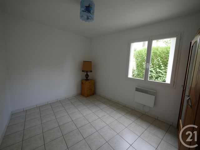 maison à louer - 3 pièces - 54.0 m2 - MONTAIGUT LE BLANC - 23 - LIMOUSIN - Century 21 La Fontaine Immobilier