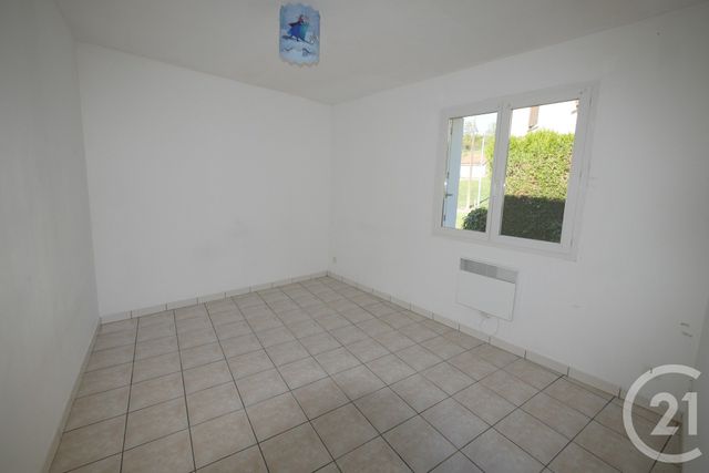 maison à louer - 3 pièces - 54.0 m2 - MONTAIGUT LE BLANC - 23 - LIMOUSIN - Century 21 La Fontaine Immobilier