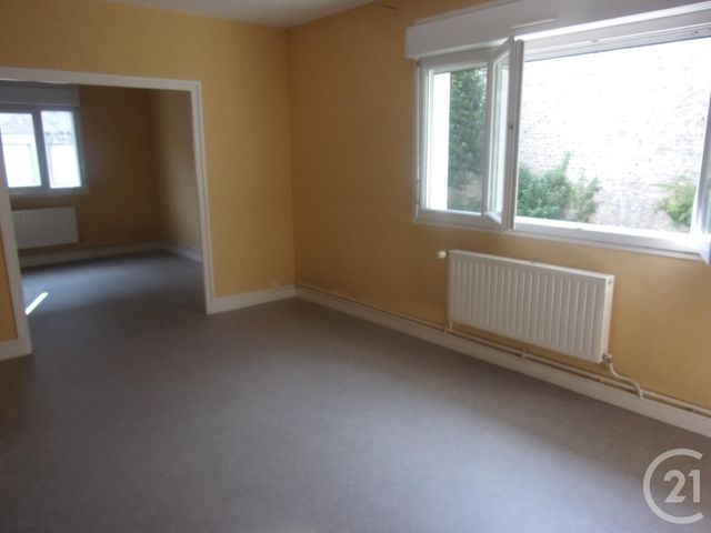 Appartement F4 à louer - 4 pièces - 83.98 m2 - GUERET - 23 - LIMOUSIN - Century 21 La Fontaine Immobilier