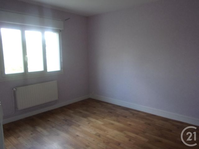 Appartement F4 à louer - 4 pièces - 83.98 m2 - GUERET - 23 - LIMOUSIN - Century 21 La Fontaine Immobilier