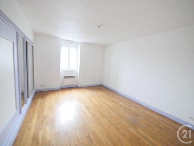 Appartement Studio à louer - 1 pièce - 23.0 m2 - GUERET - 23 - LIMOUSIN - Century 21 La Fontaine Immobilier