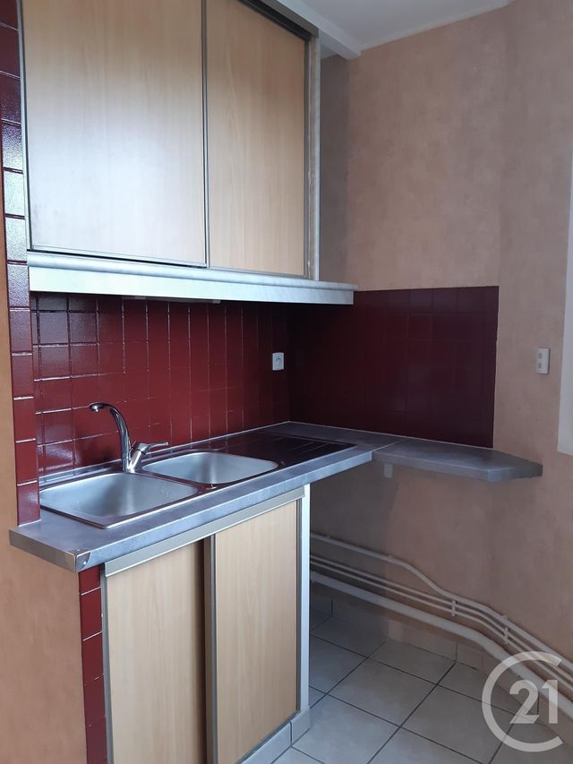 Appartement F2 à louer - 2 pièces - 51.78 m2 - GUERET - 23 - LIMOUSIN - Century 21 La Fontaine Immobilier