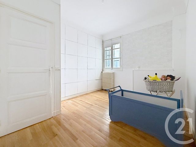 Appartement F6 à vendre - 5 pièces - 119.0 m2 - GUERET - 23 - LIMOUSIN - Century 21 La Fontaine Immobilier