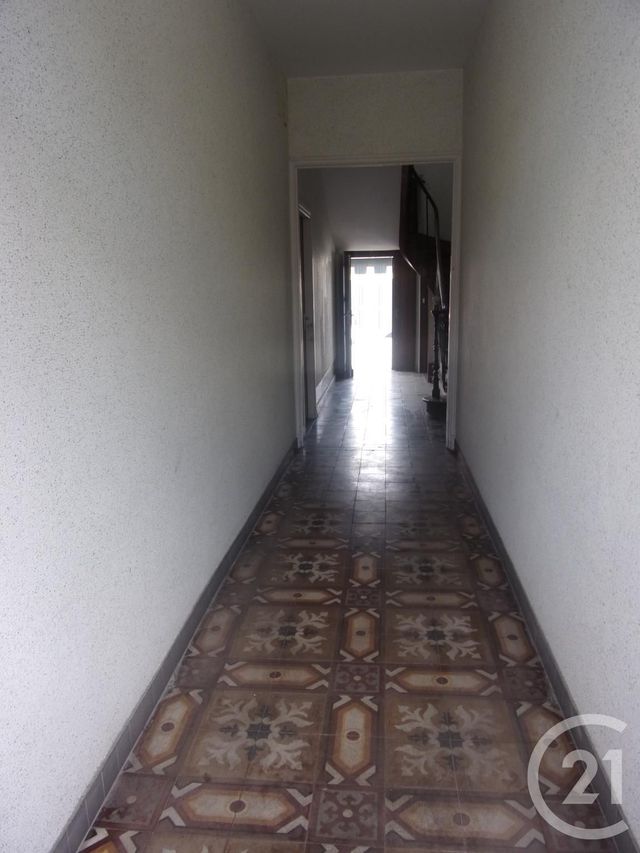 Appartement F3 à louer - 3 pièces - 79.85 m2 - GUERET - 23 - LIMOUSIN - Century 21 La Fontaine Immobilier