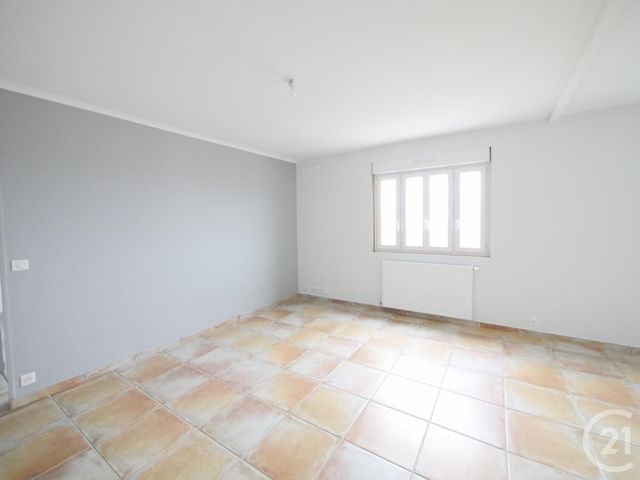 Appartement F2 à louer - 2 pièces - 44.2 m2 - GUERET - 23 - LIMOUSIN - Century 21 La Fontaine Immobilier