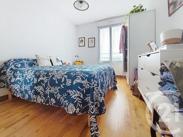 Appartement F3 à vendre - 3 pièces - 74.0 m2 - GUERET - 23 - LIMOUSIN - Century 21 La Fontaine Immobilier