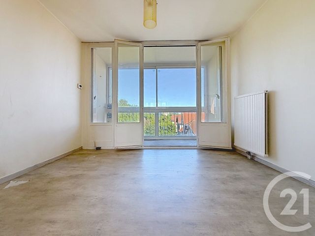 Appartement T3 à vendre - 3 pièces - 62.0 m2 - GUERET - 23 - LIMOUSIN - Century 21 La Fontaine Immobilier