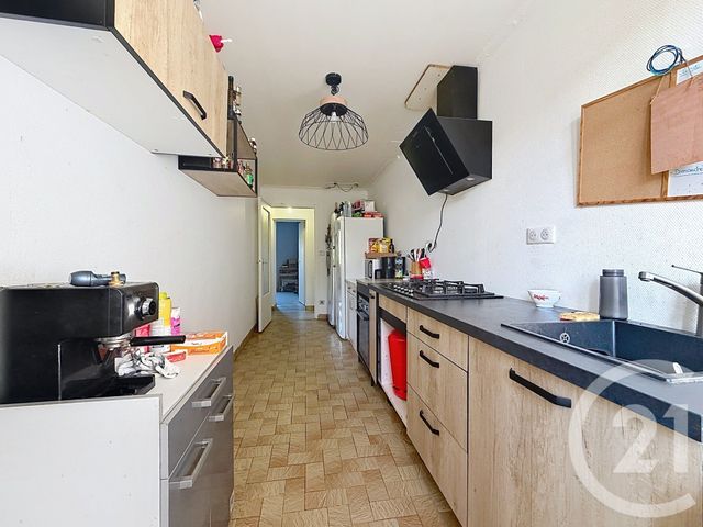 maison à vendre - 6 pièces - 139.05 m2 - ST SULPICE LE GUERETOIS - 23 - LIMOUSIN - Century 21 La Fontaine Immobilier