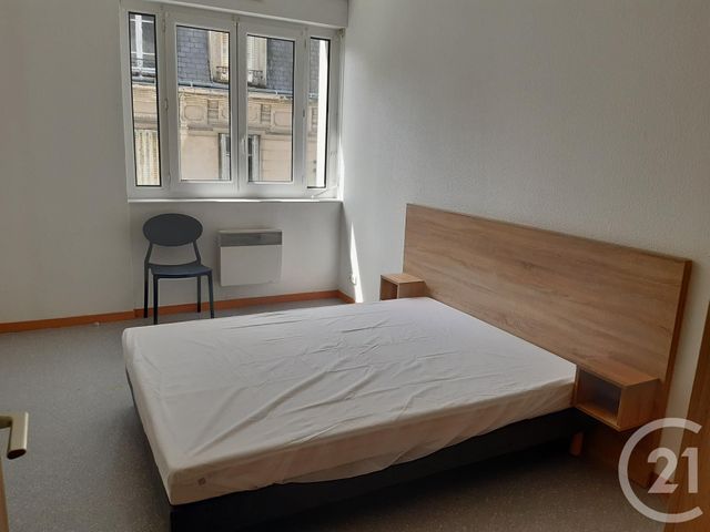 Appartement F1 à louer - 2 pièces - 28.0 m2 - GUERET - 23 - LIMOUSIN - Century 21 La Fontaine Immobilier