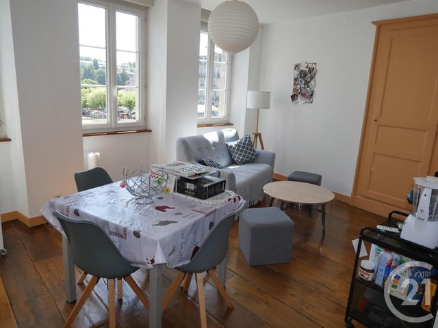 Appartement F2 à louer - 2 pièces - 35.0 m2 - GUERET - 23 - LIMOUSIN - Century 21 La Fontaine Immobilier