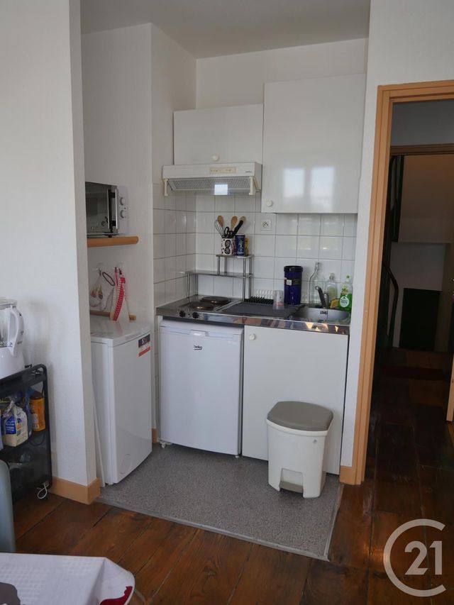 Appartement F2 à louer - 2 pièces - 35.0 m2 - GUERET - 23 - LIMOUSIN - Century 21 La Fontaine Immobilier