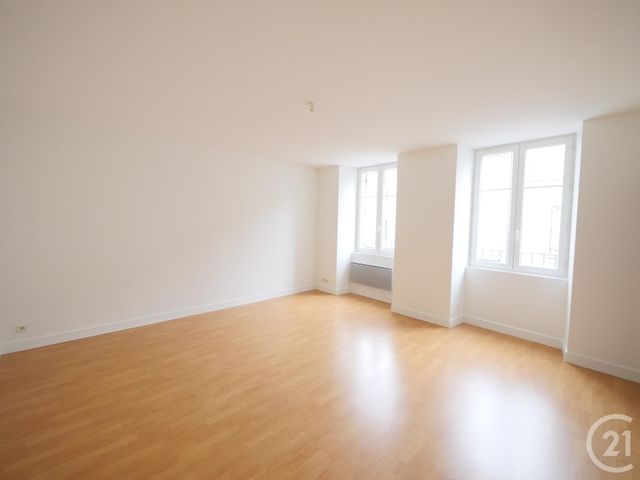 Appartement F4 à louer - 4 pièces - 114.45 m2 - GUERET - 23 - LIMOUSIN - Century 21 La Fontaine Immobilier