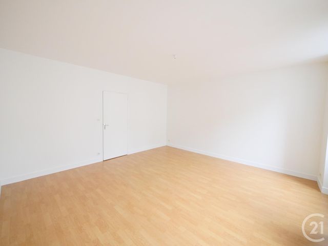 Appartement F4 à louer - 4 pièces - 114.45 m2 - GUERET - 23 - LIMOUSIN - Century 21 La Fontaine Immobilier