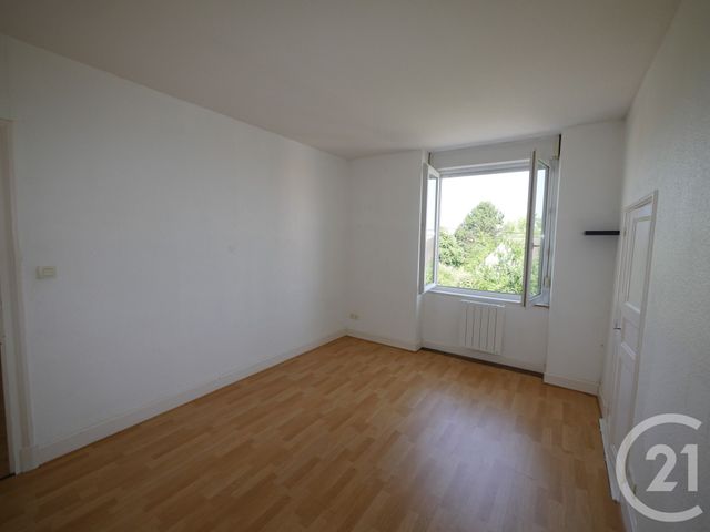 Appartement F1 bis à louer - 2 pièces - 40.42 m2 - GUERET - 23 - LIMOUSIN - Century 21 La Fontaine Immobilier