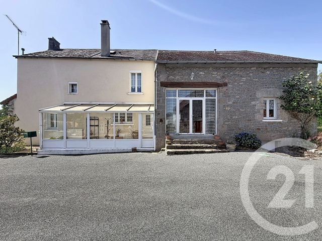 maison à vendre - 10 pièces - 223.0 m2 - LA CHAPELLE TAILLEFERT - 23 - LIMOUSIN - Century 21 La Fontaine Immobilier