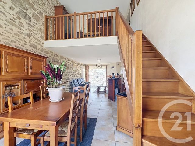 maison à vendre - 10 pièces - 223.0 m2 - LA CHAPELLE TAILLEFERT - 23 - LIMOUSIN - Century 21 La Fontaine Immobilier