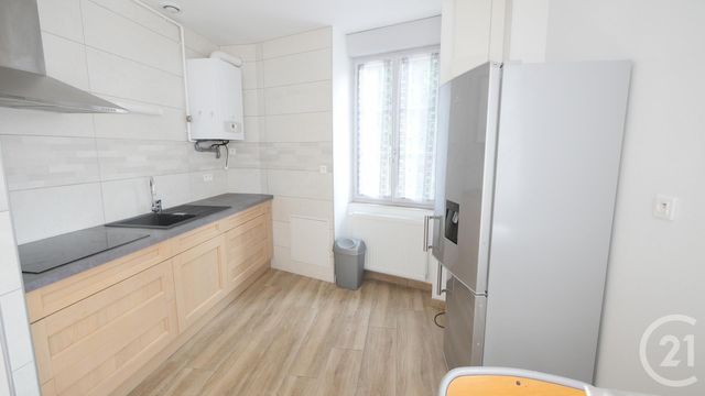 Appartement F2 à louer - 2 pièces - 31.25 m2 - GUERET - 23 - LIMOUSIN - Century 21 La Fontaine Immobilier