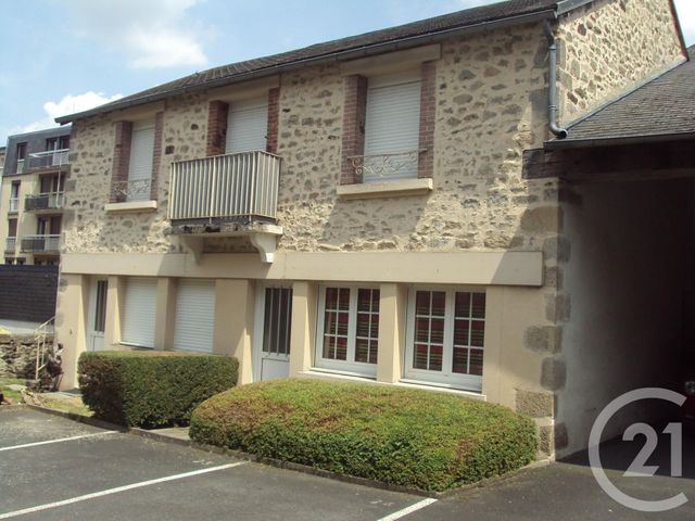 Appartement F3 à louer - 3 pièces - 46.0 m2 - GUERET - 23 - LIMOUSIN - Century 21 La Fontaine Immobilier
