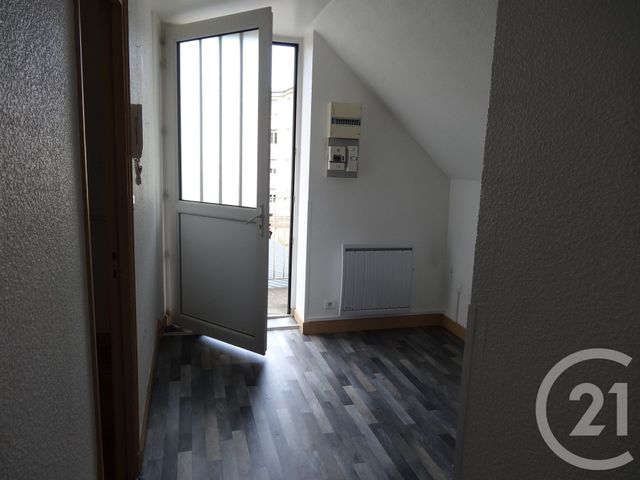 Appartement F3 à louer - 3 pièces - 46.0 m2 - GUERET - 23 - LIMOUSIN - Century 21 La Fontaine Immobilier
