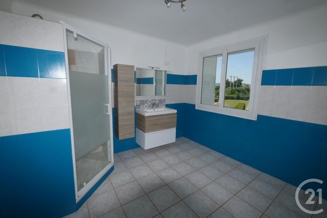 maison à louer - 4 pièces - 97.0 m2 - GUERET - 23 - LIMOUSIN - Century 21 La Fontaine Immobilier