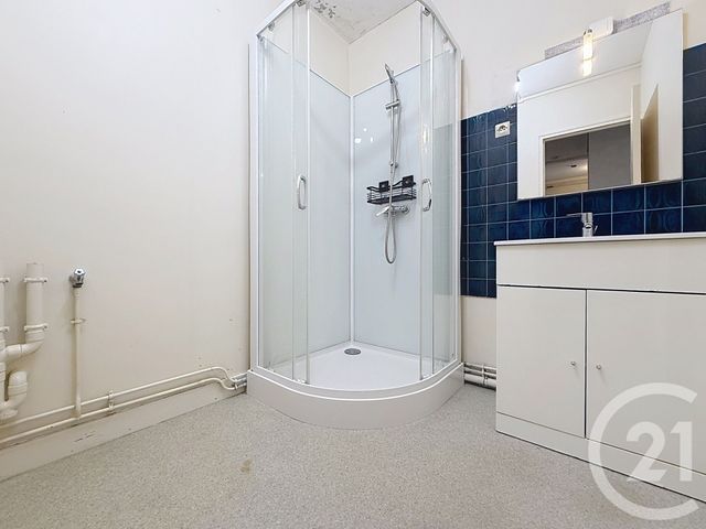 Appartement à vendre - 4 pièces - 77.29 m2 - GUERET - 23 - LIMOUSIN - Century 21 La Fontaine Immobilier