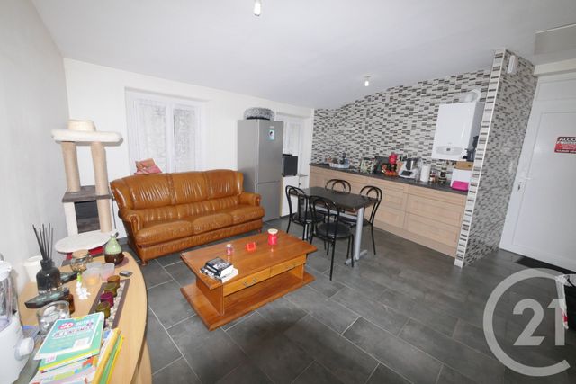 Appartement F2 à louer - 2 pièces - 41.35 m2 - GUERET - 23 - LIMOUSIN - Century 21 La Fontaine Immobilier