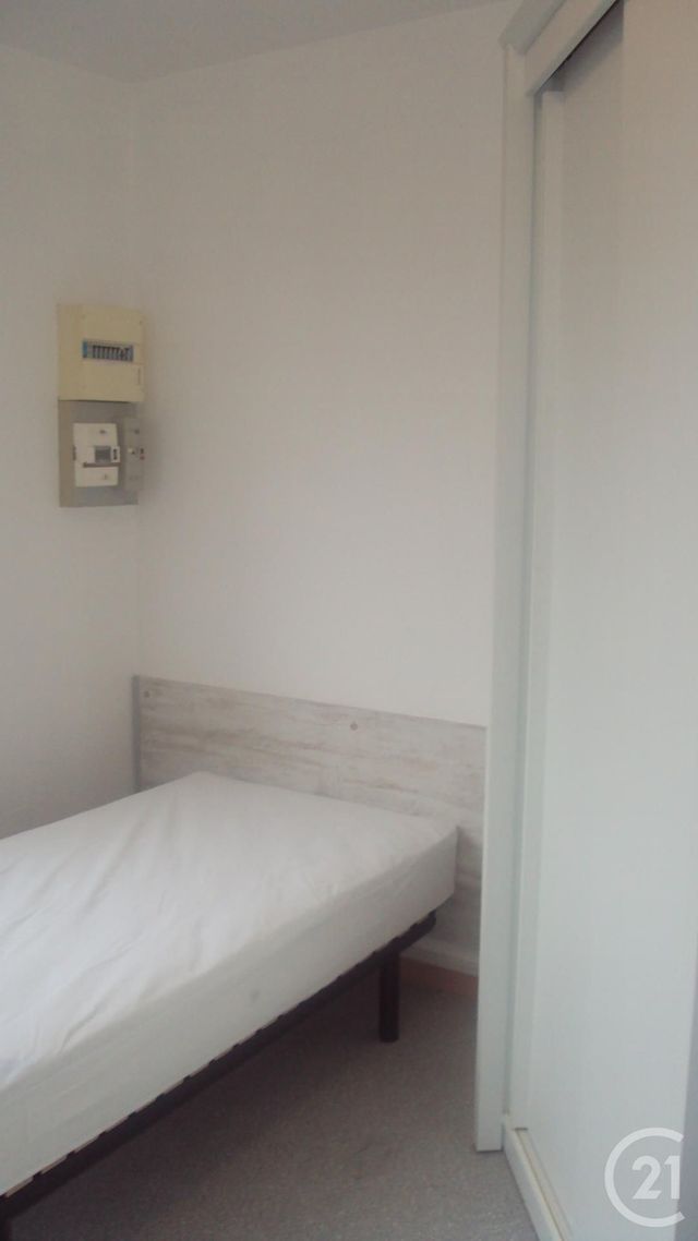 Appartement Studio à louer - 1 pièce - 14.0 m2 - GUERET - 23 - LIMOUSIN - Century 21 La Fontaine Immobilier