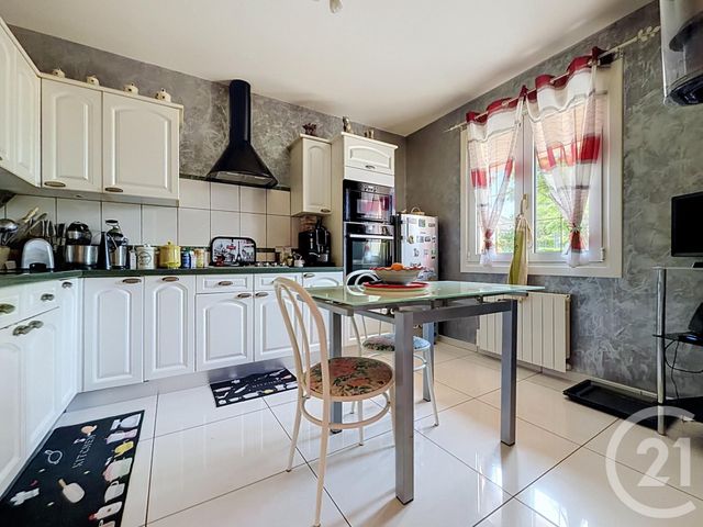 maison à vendre - 7 pièces - 154.0 m2 - GUERET - 23 - LIMOUSIN - Century 21 La Fontaine Immobilier
