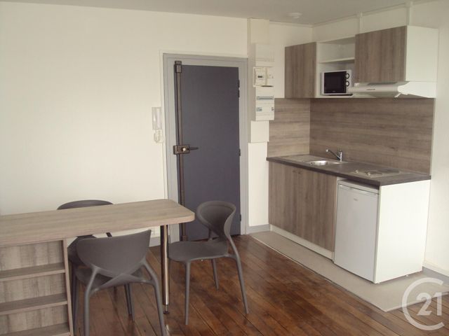 Appartement F2 à louer - 2 pièces - 31.2 m2 - GUERET - 23 - LIMOUSIN - Century 21 La Fontaine Immobilier